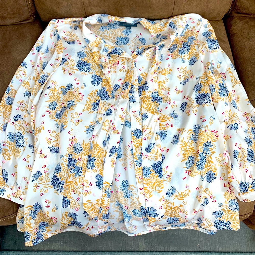 ModCloth Office Style Top L